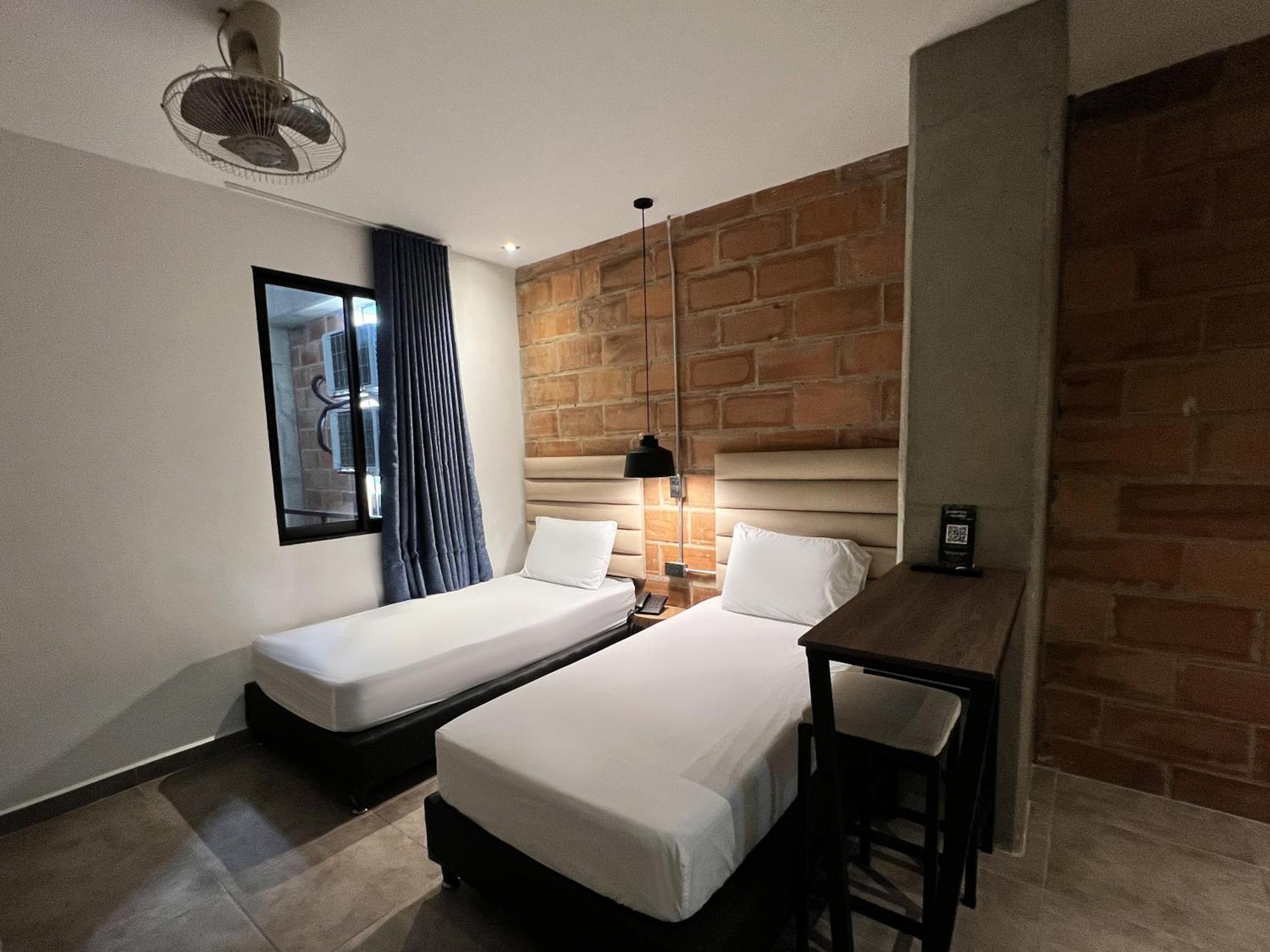 Apartahotel Medellin Exterior photo