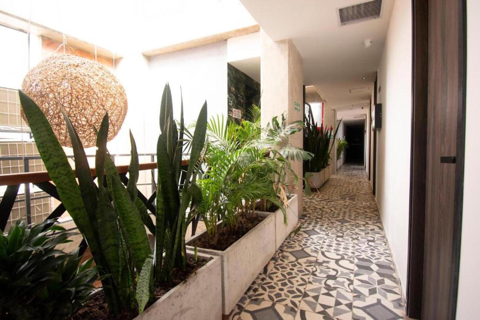 Apartahotel Medellin Exterior photo