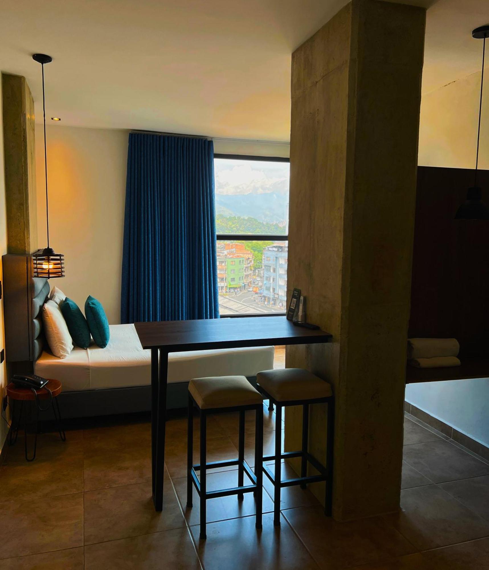 Apartahotel Medellin Exterior photo